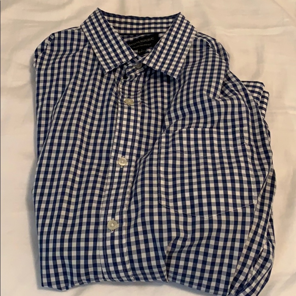 Large Banana Republic Gingham Button Up